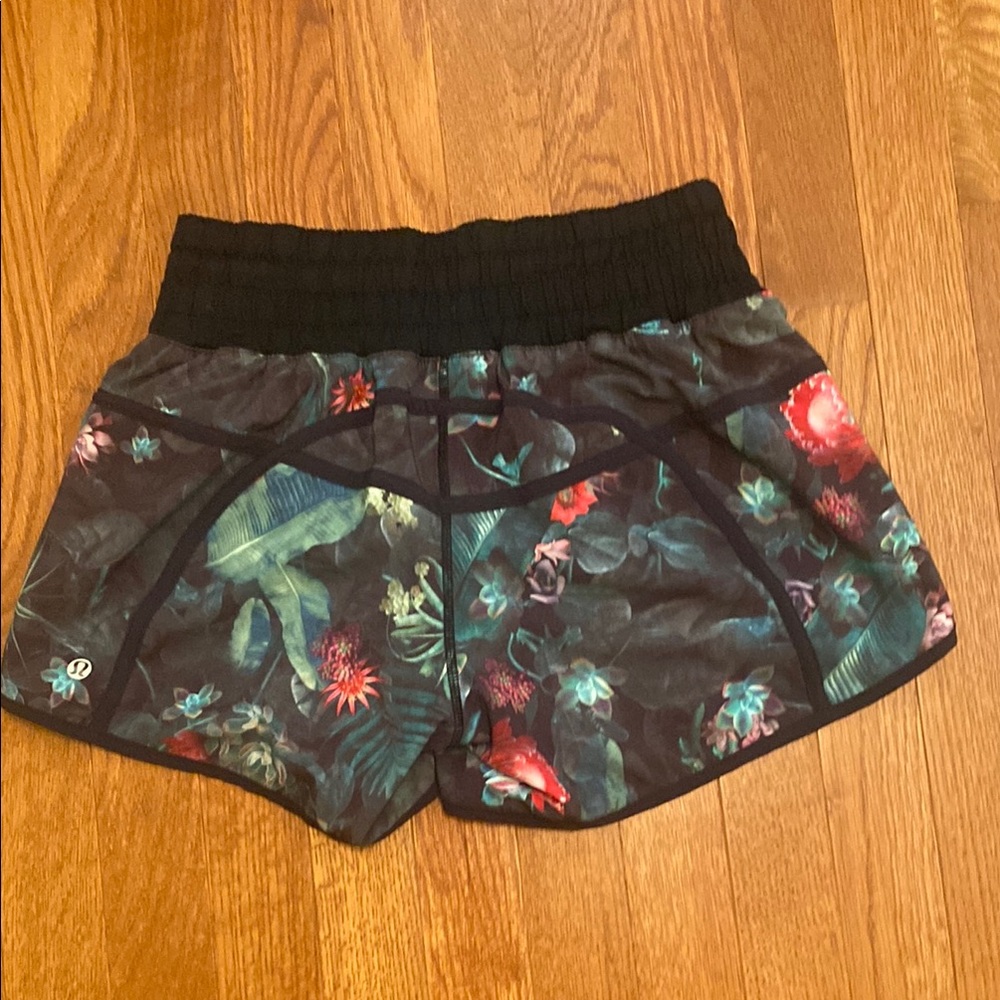 Lululemon Athletica Athletic Shorts - Picture 3 of 4
